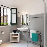 Lets Holidays Beautiful House In Tossa Dom wakacyjny