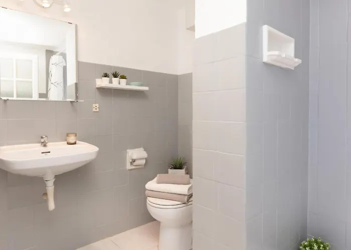 Lets Holidays Beautiful House In Tossa *