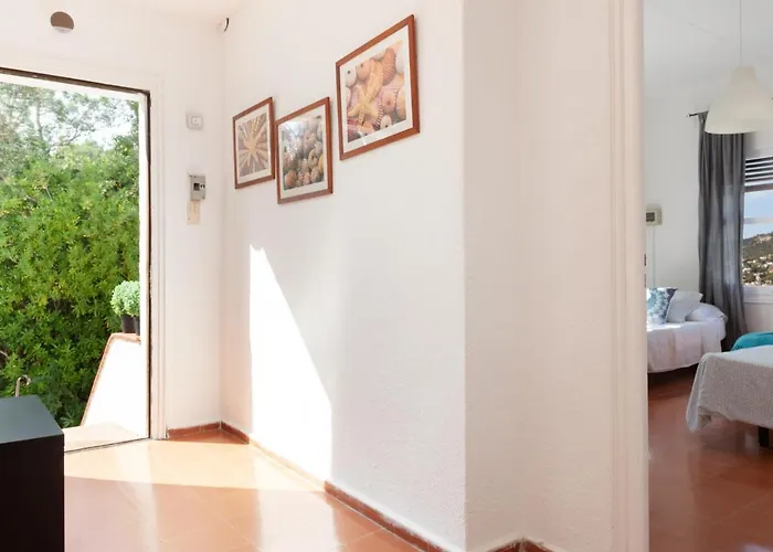 Holiday home Lets Holidays Beautiful House In Tossa Tossa de Mar