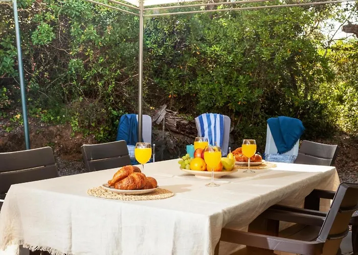 Lets Holidays Beautiful House In Tossa Holiday home